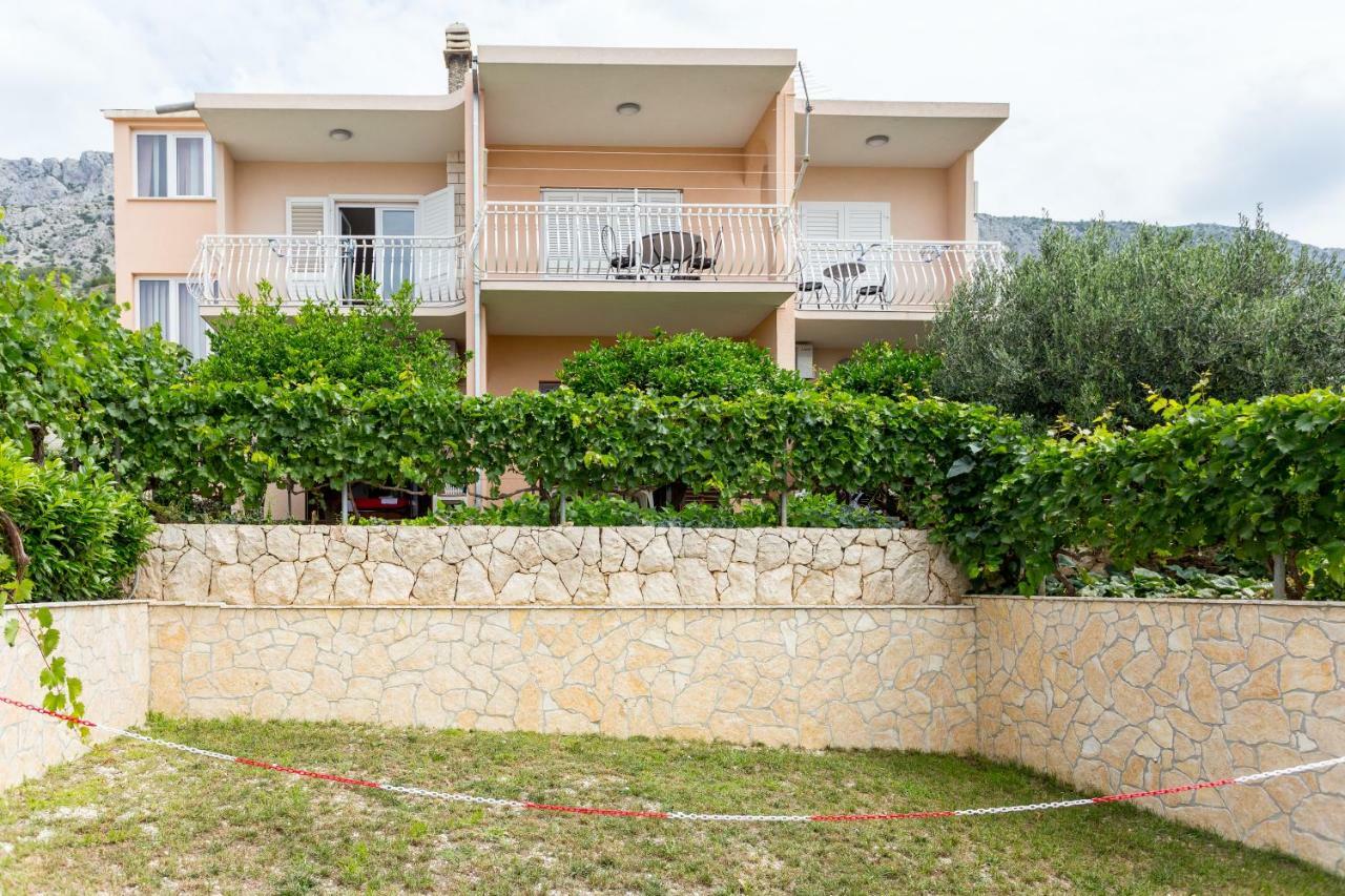 Apartments Iva Brstilo Omis Exterior photo