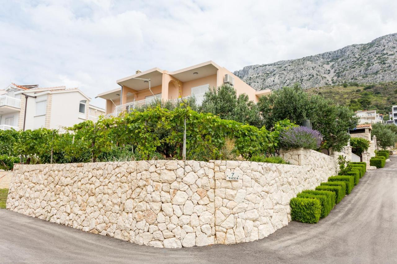 Apartments Iva Brstilo Omis Exterior photo